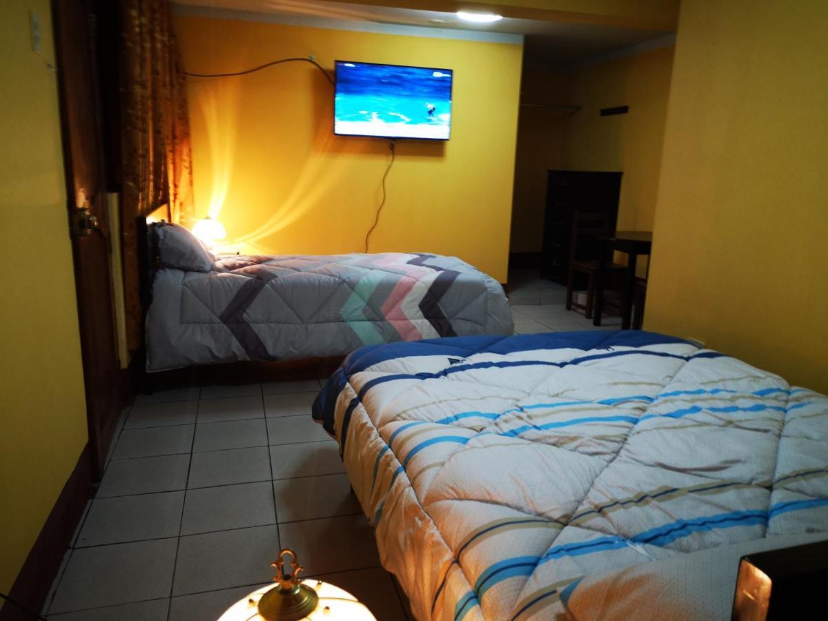 Hostel Las Gardenias Ayacucho Exterior photo